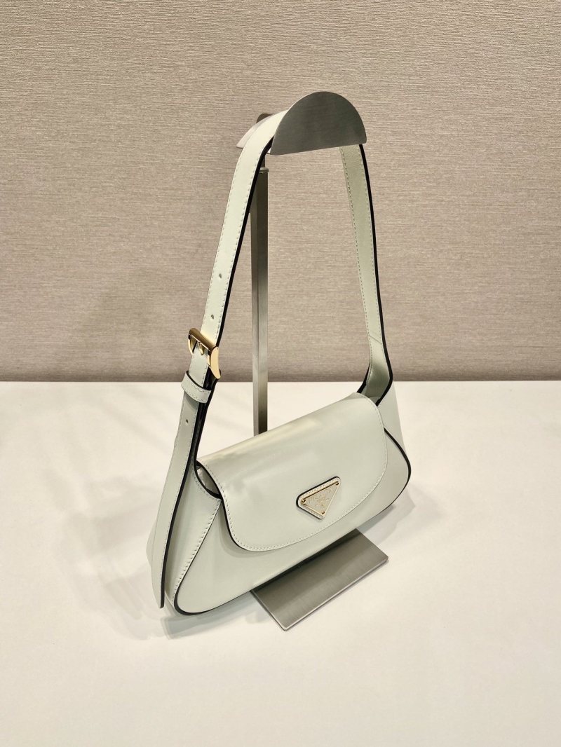 Pra*a hobo bags